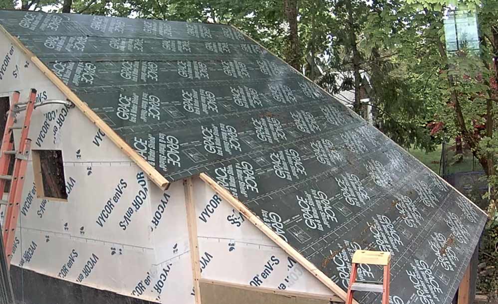 Ft. 225 Sq Grace Ice & Water Shield Roofing Underlayment 36" x 75' Roll 